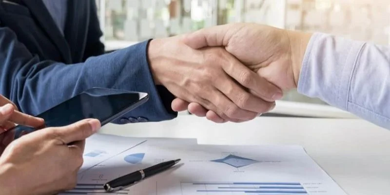 The platform collaborates with many young authors in Vietnam